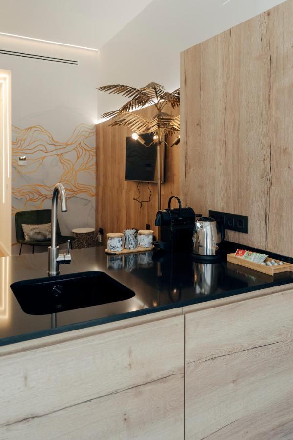 Galmen Suites Sevilla Exteriör bild